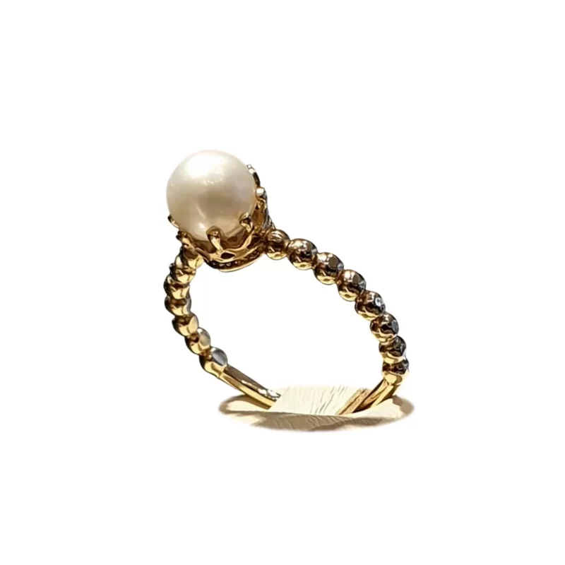 Dell’Oro Boutique  – Yellow Gold Ring With Pearl Dell’Oro Boutique